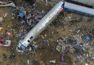 Τέμπη: Ταυτοποιήθηκαν 56 νεκροί – Τι συμβαίνει με το DNA που εξετάστηκε  για την Εριέττα