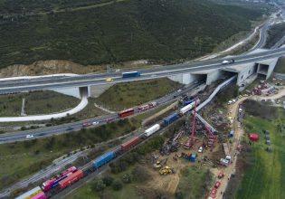 Τέμπη: Τι θα γινόταν αν η σύγκρουση γινόταν στη σήραγγα  – Τι λέει ο Λέκκας