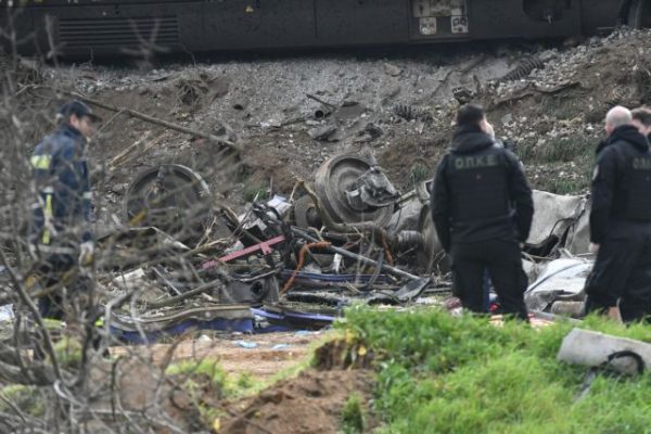 Τέμπη: Και δεύτερος μηχανοδηγός εκτός υπηρεσίας νεκρός στο μοιραίο τρένο – Ηταν 29 ετών