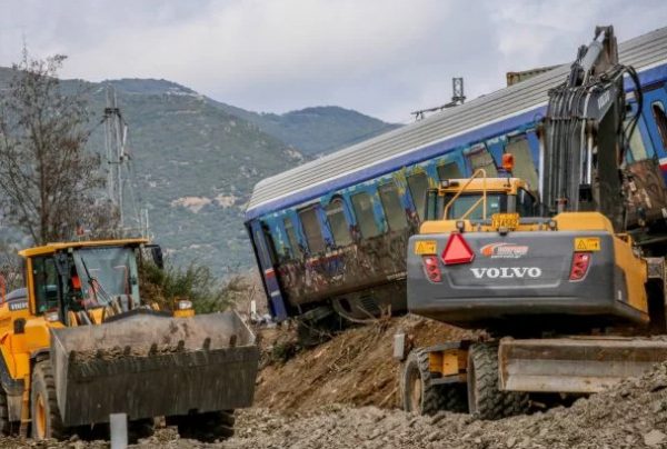 Τέμπη: Η Hellenic Train δεν ενημέρωσε ποτέ ότι τα τρένα της είναι «τυφλά» και διαφήμιζε ασφαλή ταξίδια