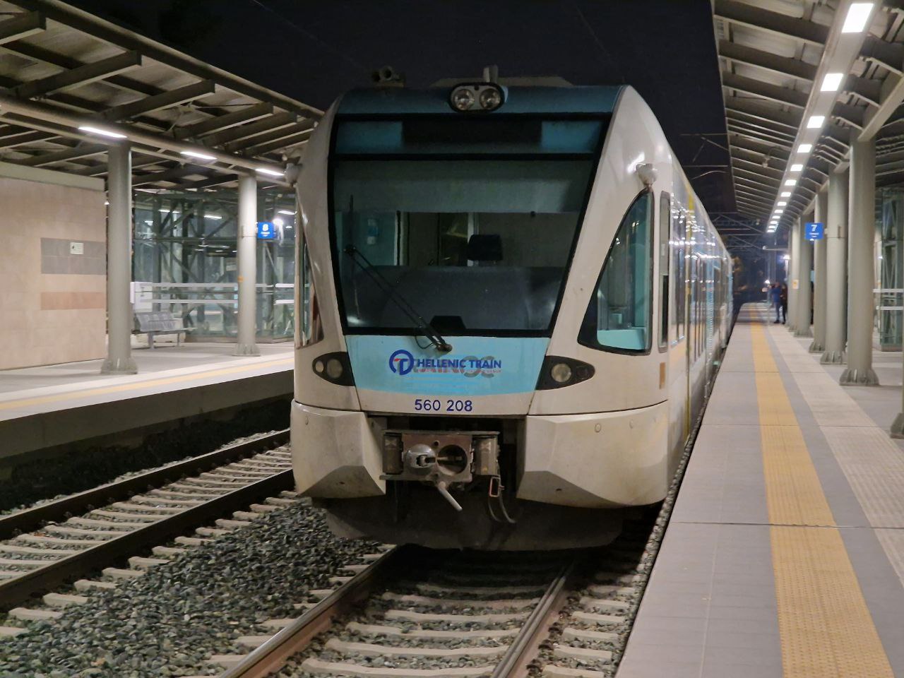 Μετ’ εμποδίων η επανεκκίνηση των τρένων – Δεν ξεκίνησαν τα δρομολόγια για Κιάτο, «πάει πίσω» το Intercity