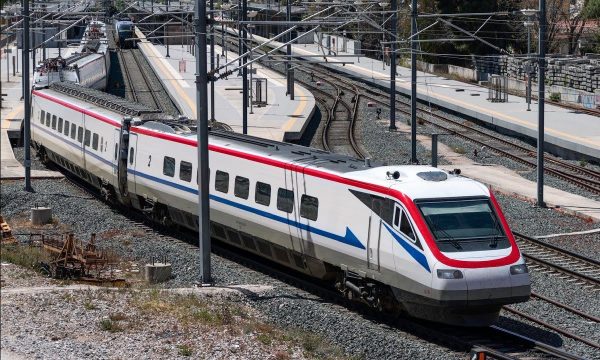 Θεσσαλονίκη: Τρένο έφυγε με 82 λεπτά καθυστέρηση – Ταλαιπωρία για τους επιβάτες