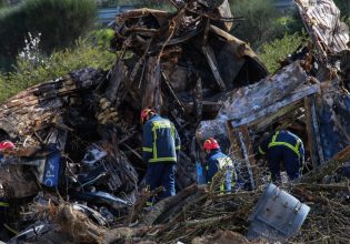 Τέμπη: Οι κοπανατζήδες, ο φόρτος εργασίας και τα μοιραία λάθη του 59χρόνου σταθμάρχη