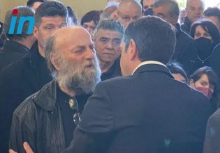 Στην κηδεία της Ελπίδας Χούπα ο Αλέξης Τσίπρας