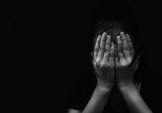 «Η μητέρα και τα παιδιά είχαν κακοποιηθεί για μεγάλο διάστημα» – Νέα στοιχεία για το 14χρονο θύμα κυκλώματος μαστροπείας