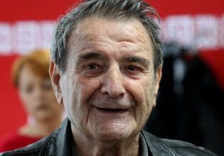 Πέθανε ο δημοσιογράφος Βασίλης Νικολόπουλος