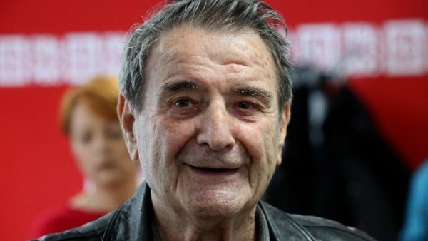 Πέθανε ο δημοσιογράφος Βασίλης Νικολόπουλος