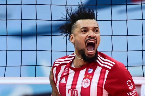 «Οι φίλαθλοι μας είναι οι πιο ωραίοι τρελοί»