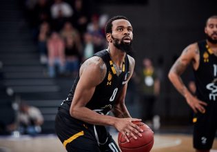 Πάντερ: «Να κερδίσουμε δυο ματς στη Μαδρίτη και να προκριθούμε με 3-0»