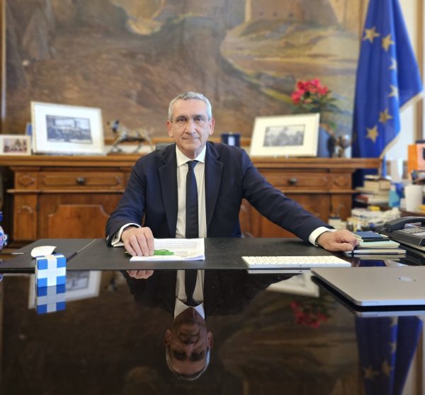 Αποκατάσταση της Σαντραπείας Σχολής και του Παρθεναγωγείου στη Μεγίστη