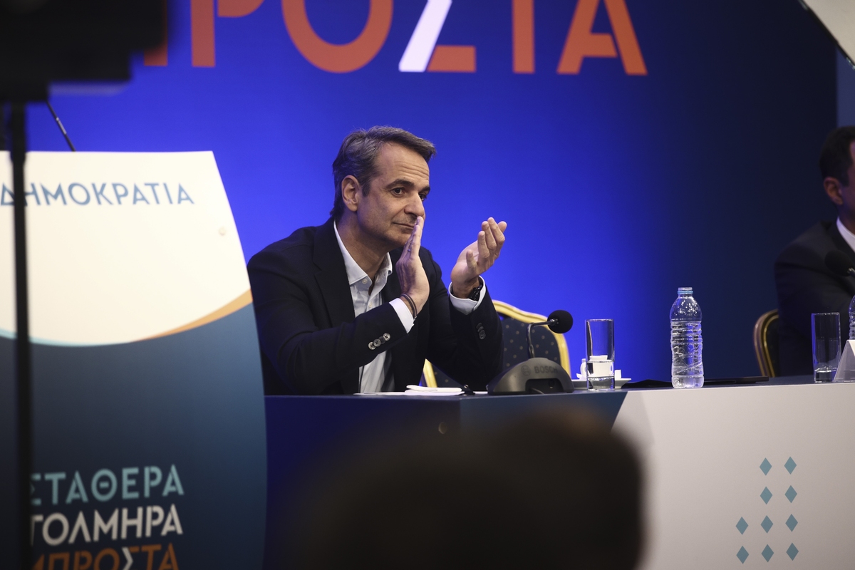 Τα 5+1 πρόσωπα που αλλάζουν πόστο στην κυβέρνηση ενόψει εκλογών – Τι αναλαμβάνουν, πότε και πως