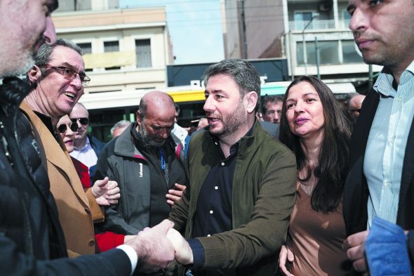 Νέα στοιχήματα για το ΠΑΣΟΚ στο Λεκανοπέδιο