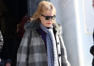 Χαριτίνη Καρόλου: «Καταστράφηκα χωρίς να φταίω, επειδή έβαλα την υπογραφή μου ως εγγυήτρια»