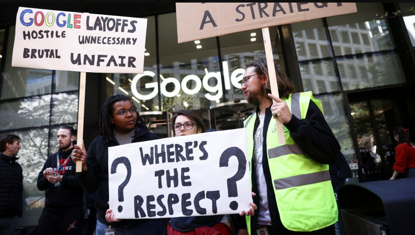 Στάση εργασίας των εργαζομένων της Google στο Λονδίνο για τις μαζικές απολύσεις