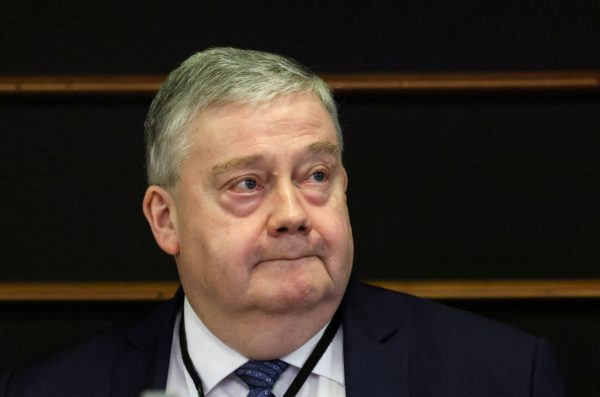 Qatargate: Ελεύθερος με βραχιολάκι ο ευρωβουλευτής  Μαρκ Ταραμπέλα