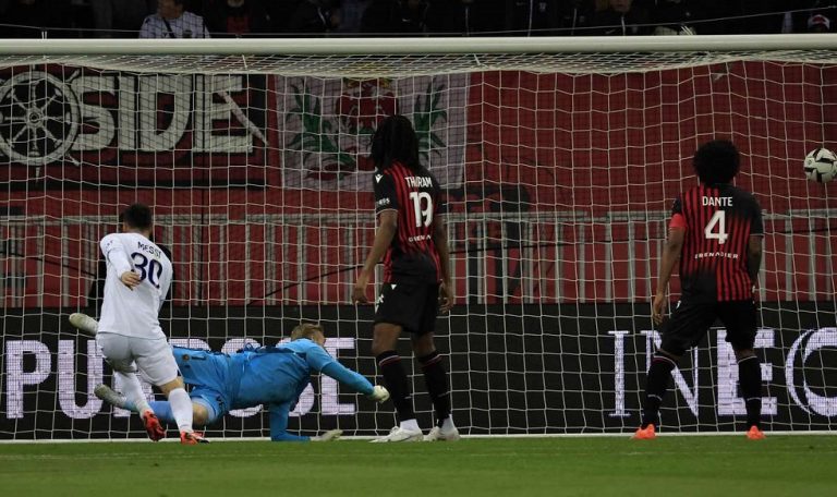 Νις – Παρί Σεν Ζερμέν 0-2: «Μίλησαν» Μέσι και Ντοναρούμα