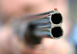 Ηλικιωμένος τραυματίστηκε από «αδέσποτη» σφαίρα στο Μενίδι