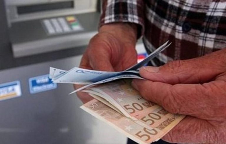 Σε 60 ημέρες η έκδοση σύνταξης στην Ελλάδα, σε 74 στη Γερμανία