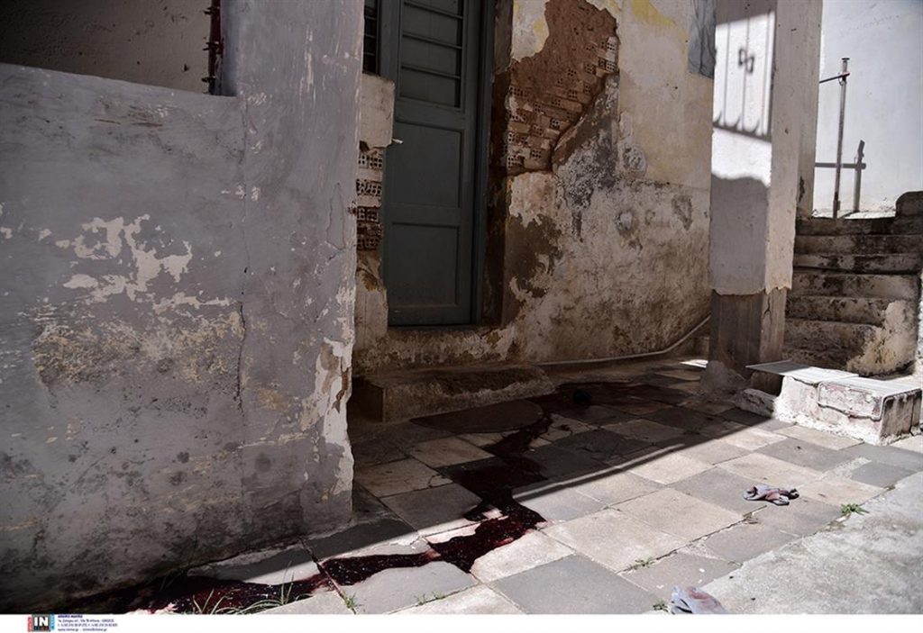 Σοκάρει το άγριο φονικό με κουζινομάχαιρο στους Αμπελόκηπους