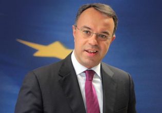 Σταϊκούρας: Μισό «σκαλοπάτι» πριν την επενδυτική βαθμίδα