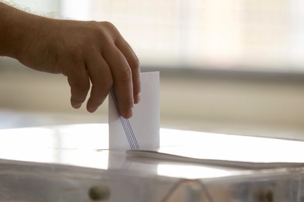 Εκλογές 2023: Ένας στους πέντε νέους που θα ψηφίσουν για πρώτη φορά πηγαίνει ακόμα σχολείο