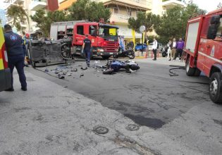 Λουλούδια και μηνύματα για τον 28χρονο που σκοτώθηκε σε τροχαίο στον Άλιμο