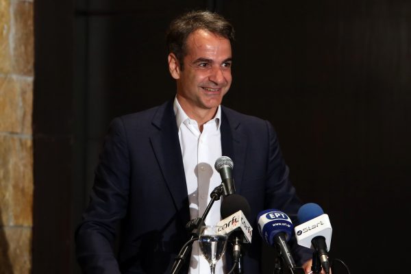 Μητσοτάκης: Αύξηση μισθών 25% σε δημόσιο και ιδιωτικό τομέα υποσχέθηκε από την Κέρκυρα