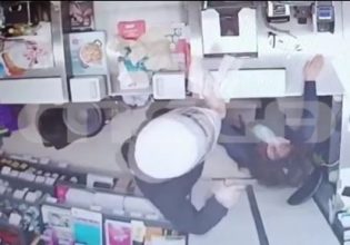 Παλαιό Φάληρο: Βίντεο ντοκουμέντο από τη ληστεία σε σούπερ μάρκετ – Ο δράστης τράκαρε, αλλά διέφυγε