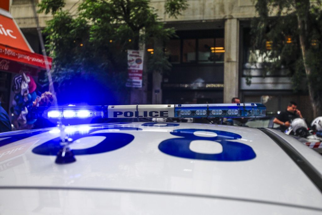 Απίστευτο περιστατικό στον Βόλο: Μπήκε σε δημοτική υπηρεσία και αυνανιζόταν μπροστά στους υπαλλήλους