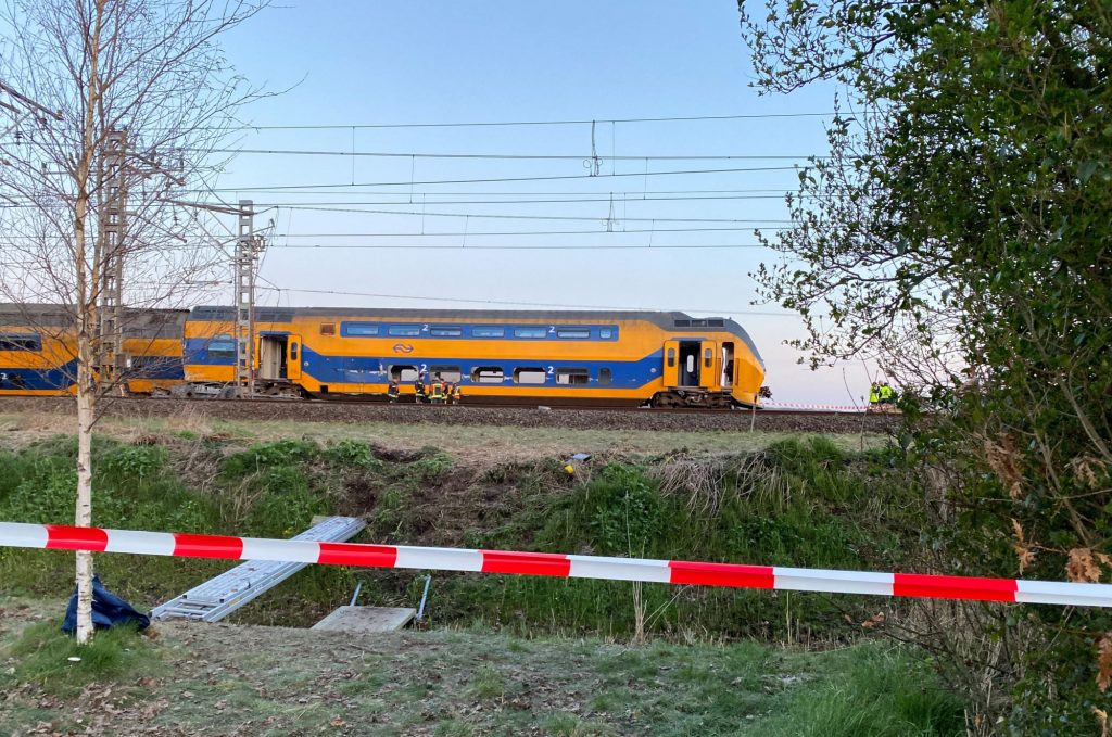 Σύγκρουση τρένων: Μαρτυρίες σοκ από το δυστύχημα στην Ολλανδία