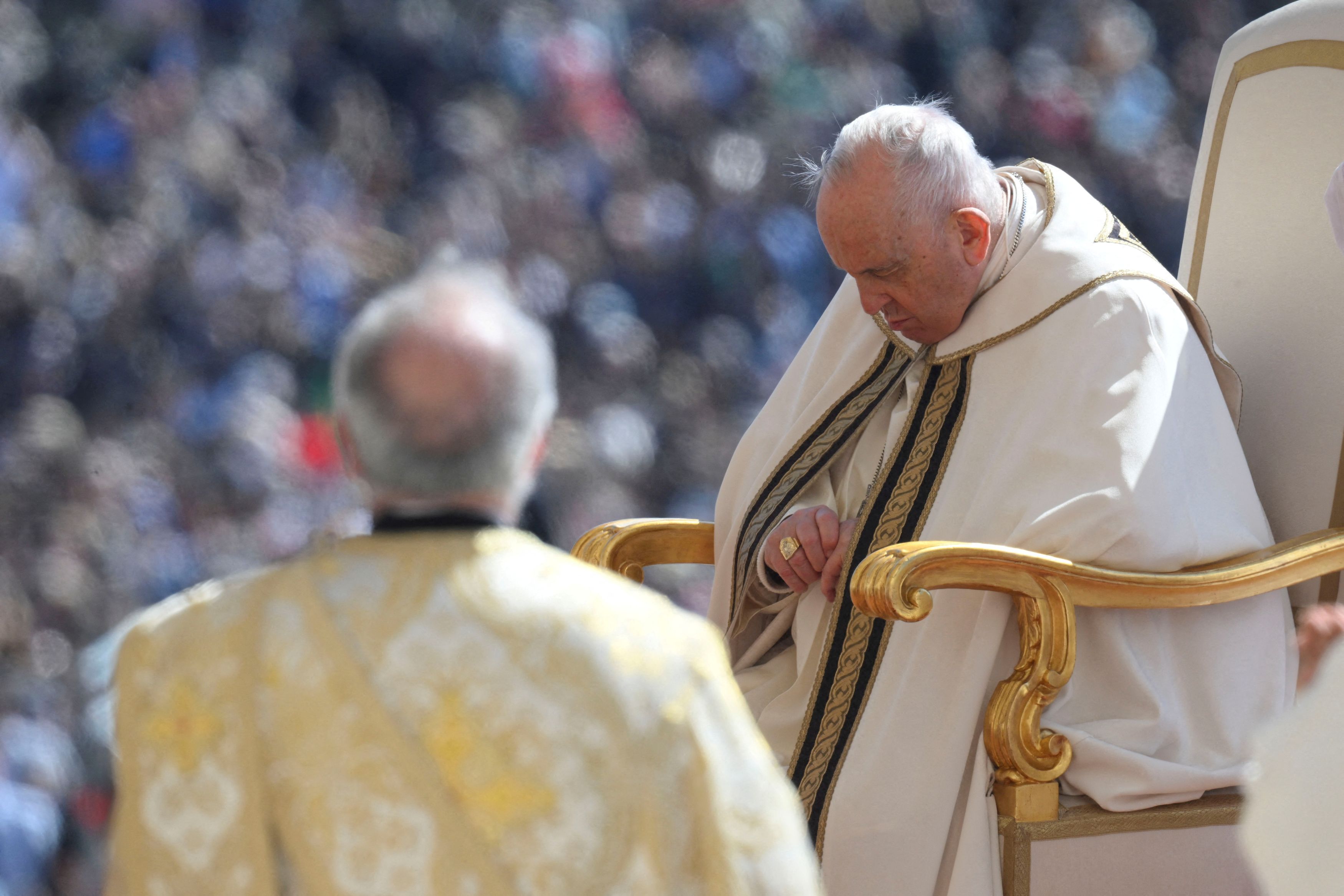 «Ο Πάπας Φραγκίσκος έφτασε κοντά στον θάνατο» - Αποκάλυψη για τον ποντίφικα