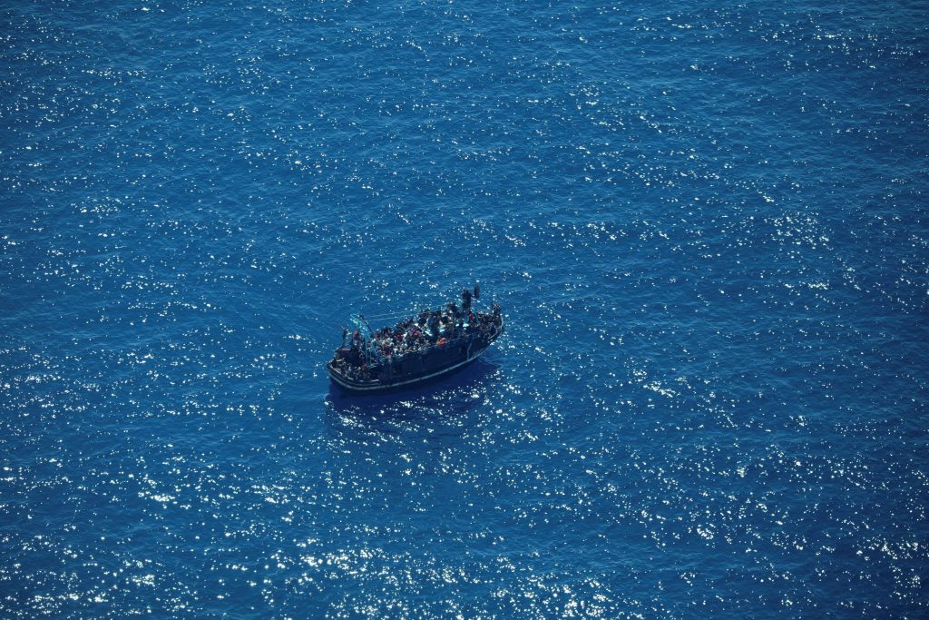 Προσφυγικό: Επιχείρηση διάσωσης 1.200 μεταναστών στη Μεσόγειο Θάλασσα από την Ιταλία