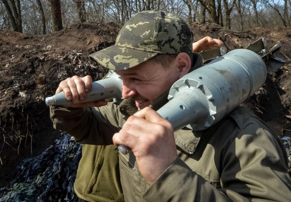 Απόρρητα έγγραφα ΗΠΑ: Η Σερβία συμφώνησε να δώσει όπλα στην Ουκρανία