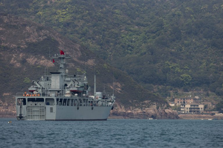 Συγκρούσεις στο Σουδάν: Πλοία του Πολεμικού Ναυτικού στέλνει η Κίνα για να απομακρύνει τους πολίτες της