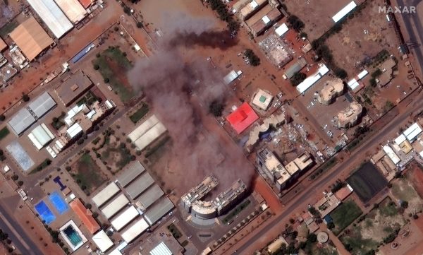 Συγκρούσεις στο Σουδάν: Ώρες αγωνίας για τους εγκλωβισμένους Έλληνες, αυξάνονται οι νεκροί