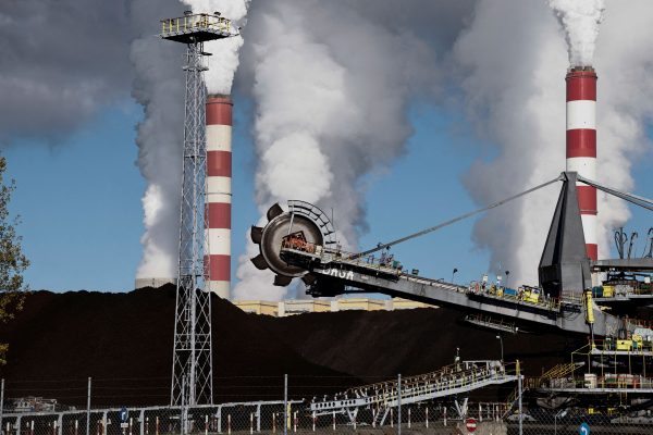 Αγορά άνθρακα: Το Ευρωκοινοβούλιο αποφασίζει για τη μεγαλύτερη κλιματική μεταρρύθμιση στην ΕΕ