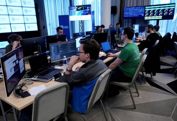 Βρετανία: Ανησυχία για ρωσικές κυβερνοεπιθέσεις σε υποδομές