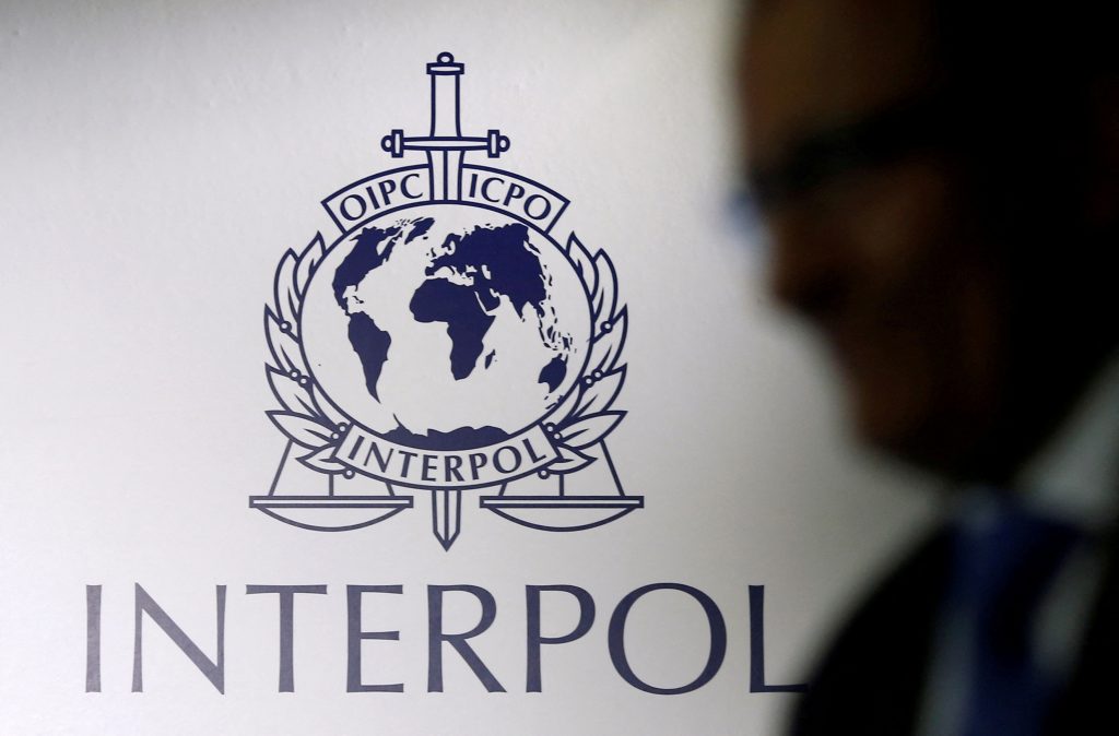 Συνελήφθη αλλοδαπός που αναζητούσε η Ιnterpol για απάτη