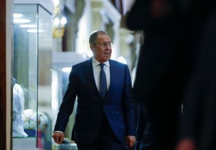 Λαβρόφ: Επίσκεψη-αστραπή στη Νικαράγουα πριν από το ταξίδι στην Κούβα