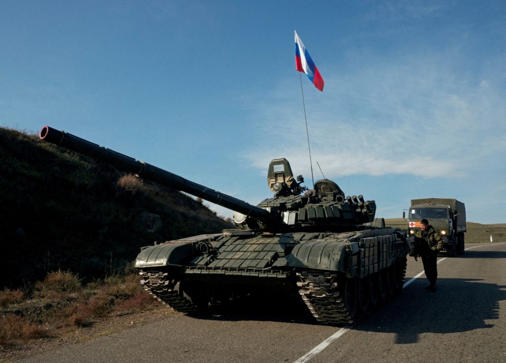 Πόλεμος στην Ουκρανία: Η Ρωσία αδυνατεί να κόψει τις γραμμές ανεφοδιασμού στην Μπαχμούτ