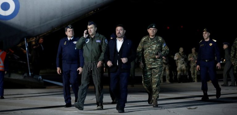 Προσγειώθηκε στην Ελευσίνα το C-130 με 39 Έλληνες και ξένους πολίτες από το Σουδάν