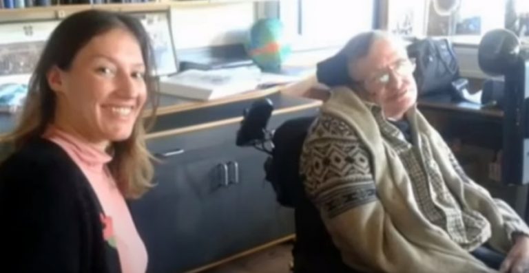 Τζένη Λειβαδάρου: Η Ελληνίδα που θαύμασε ο Στίβεν Χόκινγκ στο Επικρατείας του ΣΥΡΙΖΑ