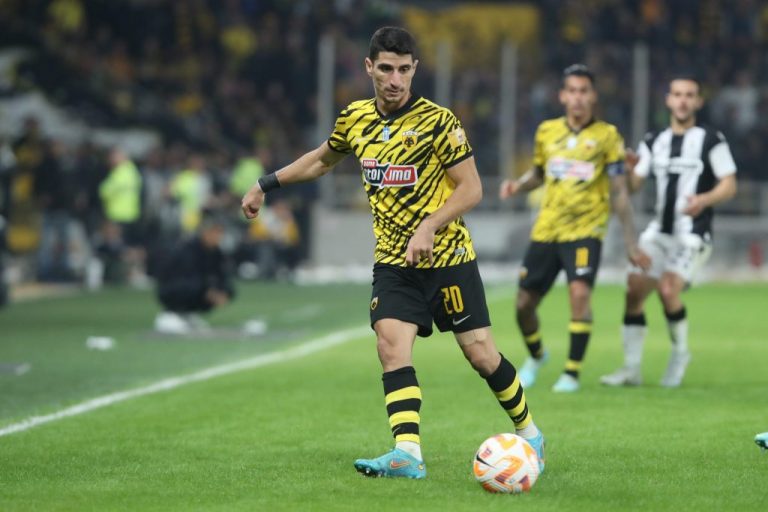 Ο Μάνταλος τις έχει… 400!