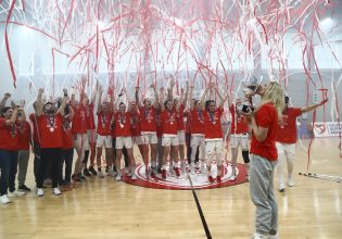 Τα «κλικ» της κατάκτησης του πρωταθλήματος από τα κορίτσια του Ολυμπιακού (pics)