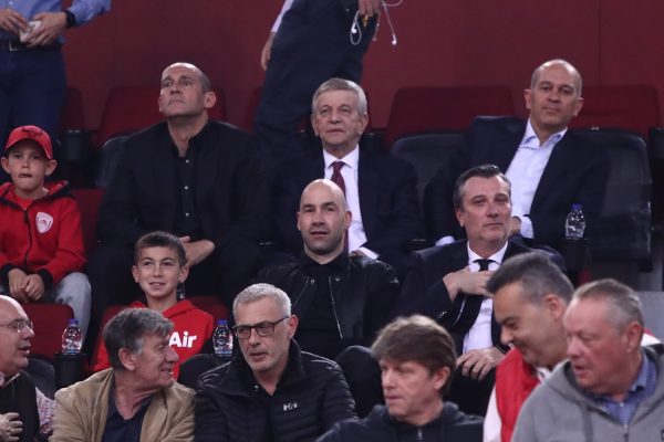 Στο ΣΕΦ ο Σπανούλης παρακολουθεί το Ολυμπιακός – Φενέρμπαχτσε