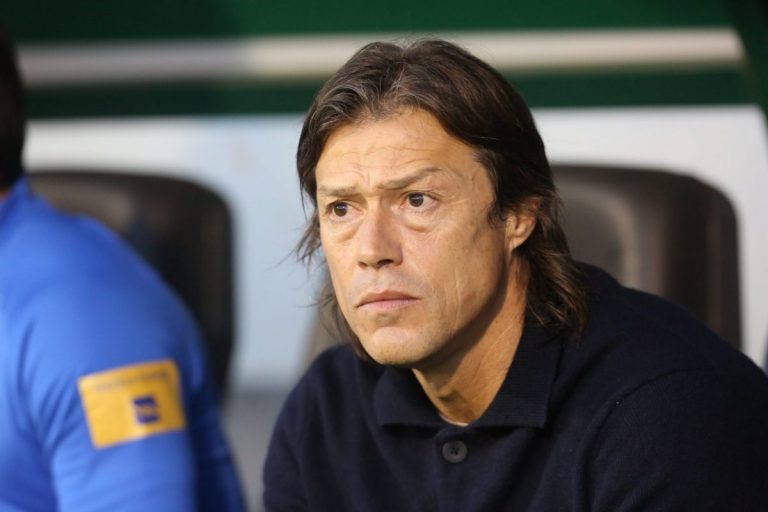 Αλμέιδα: «Θα μπορούσε να αποβληθεί ο Μουκουντί, αλλά έπρεπε και ο Μπερνάρντ»