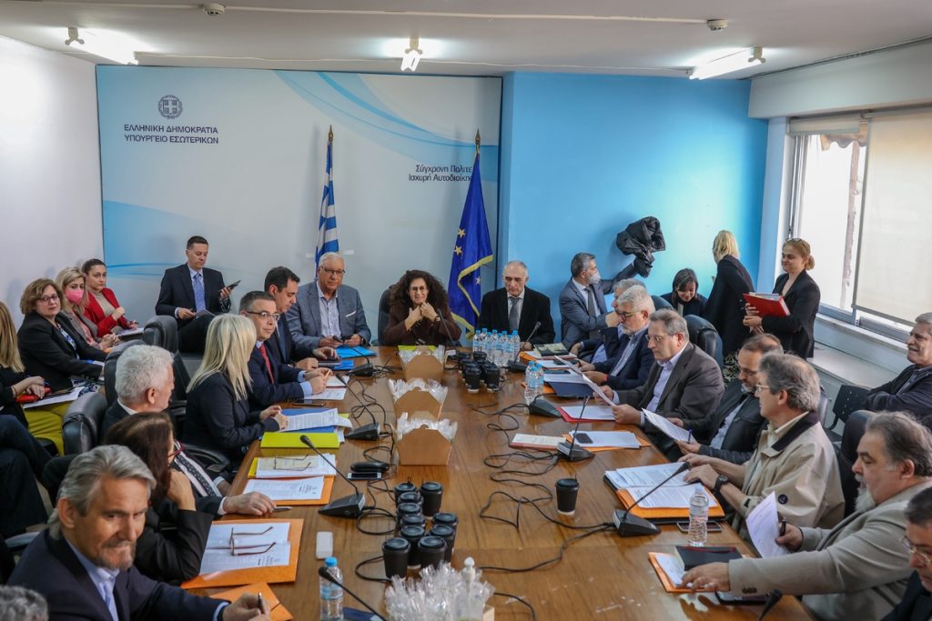 Εκλογές 2023: Ακαρπη η Διακομματική – Καμία απόφαση για ντιμπέιτ