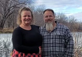 Τραγωδία στις ΗΠΑ: Σκοτώθηκε σε τροχαίο λίγες ώρες μετά την κηδεία του συζύγου της