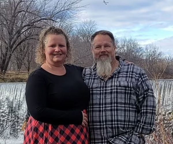 Τραγωδία στις ΗΠΑ: Σκοτώθηκε σε τροχαίο λίγες ώρες μετά την κηδεία του συζύγου της