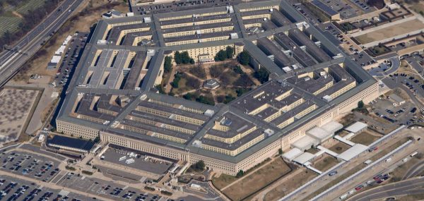 Pentagon Leaks: Οι ΗΠΑ αναζητούν το «βαθύ λαρύγγι»